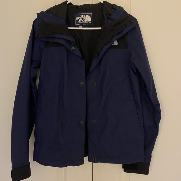 The North Face Jacket - Picture 1 of 8